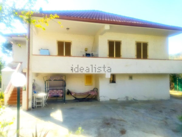 appartamento in affitto a Castellabate in zona Santa Maria