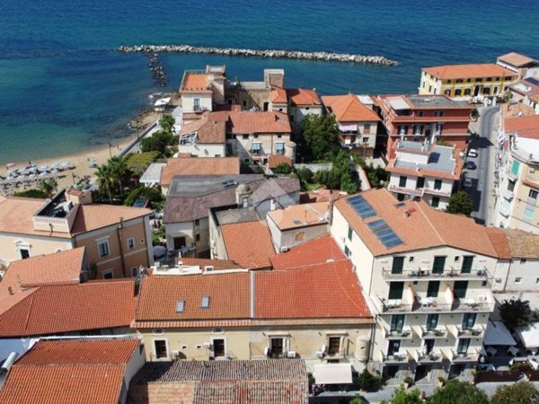 appartamento in affitto a Castellabate in zona Santa Maria