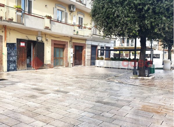negozio in affitto a Castel San Giorgio
