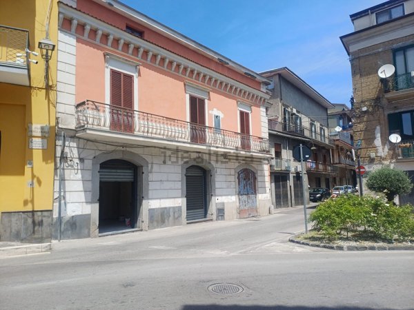 locale commerciale in affitto a Castel San Giorgio in zona Cortedomini