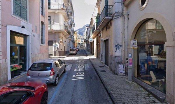 negozio in affitto a Cava de' Tirreni