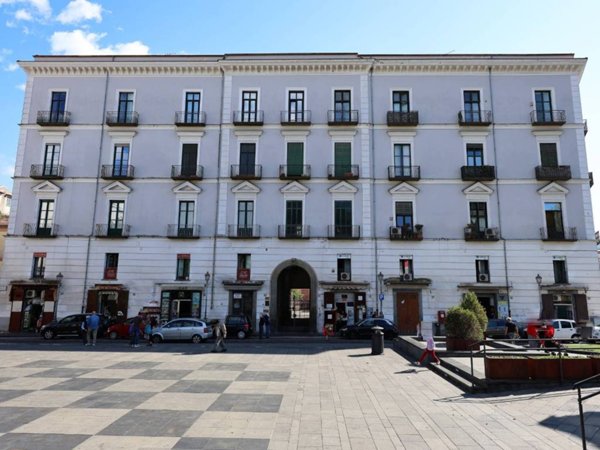 negozio in affitto a Cava de' Tirreni