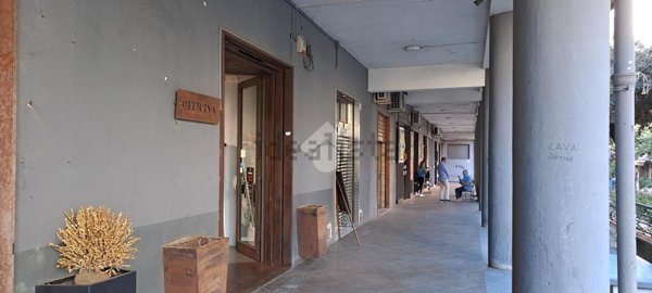 locale commerciale in affitto a Cava de' Tirreni
