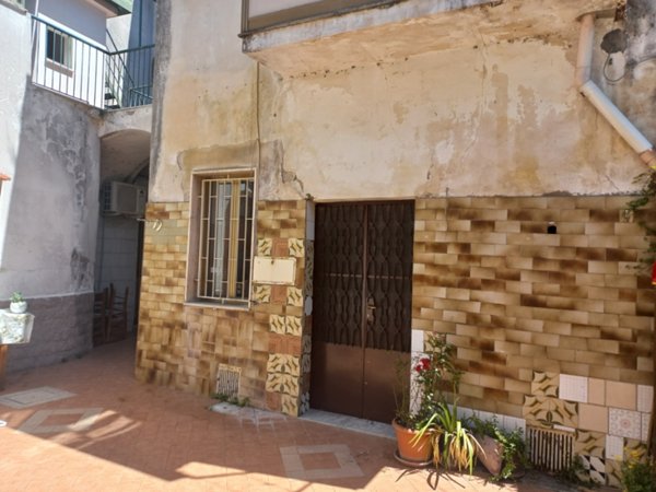 appartamento in affitto a Cava de' Tirreni in zona Santa Lucia