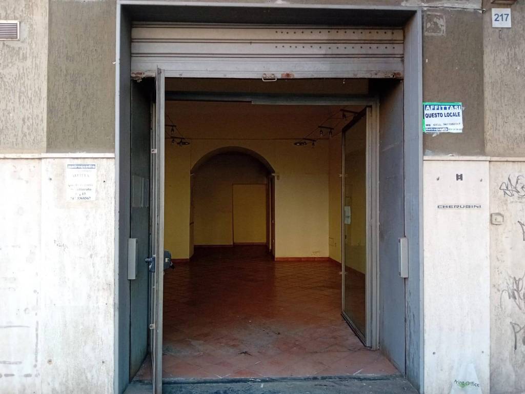 negozio in affitto a Cava de' Tirreni