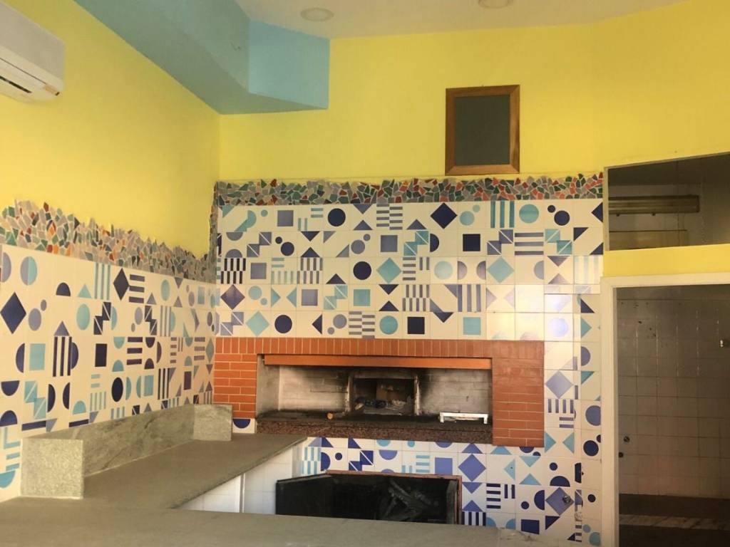 negozio in affitto a Cava de' Tirreni
