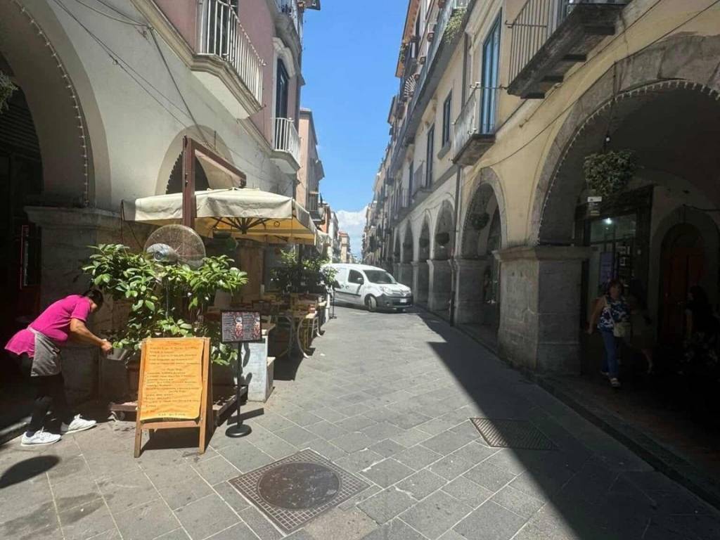 negozio in affitto a Cava de' Tirreni