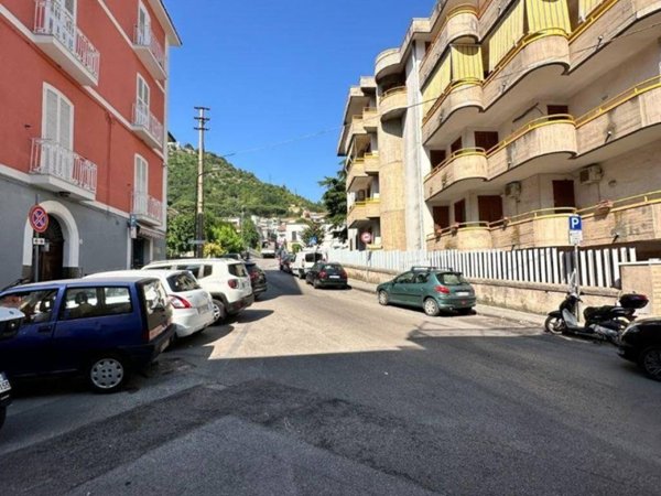 appartamento in affitto a Cava de' Tirreni in zona Centro Storico / Scacciaventi