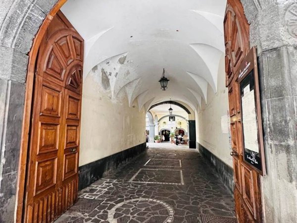 negozio in affitto a Cava de' Tirreni