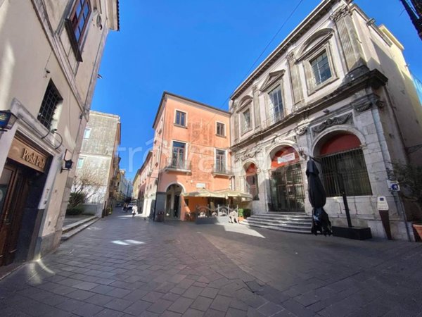 negozio in affitto a Cava de' Tirreni