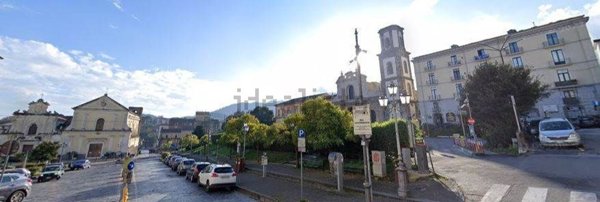 locale commerciale in affitto a Cava de' Tirreni