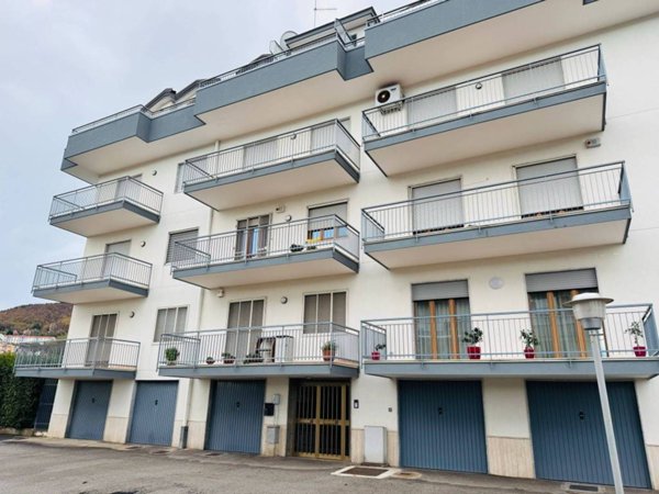 appartamento in affitto a Cava de' Tirreni in zona San Cesareo