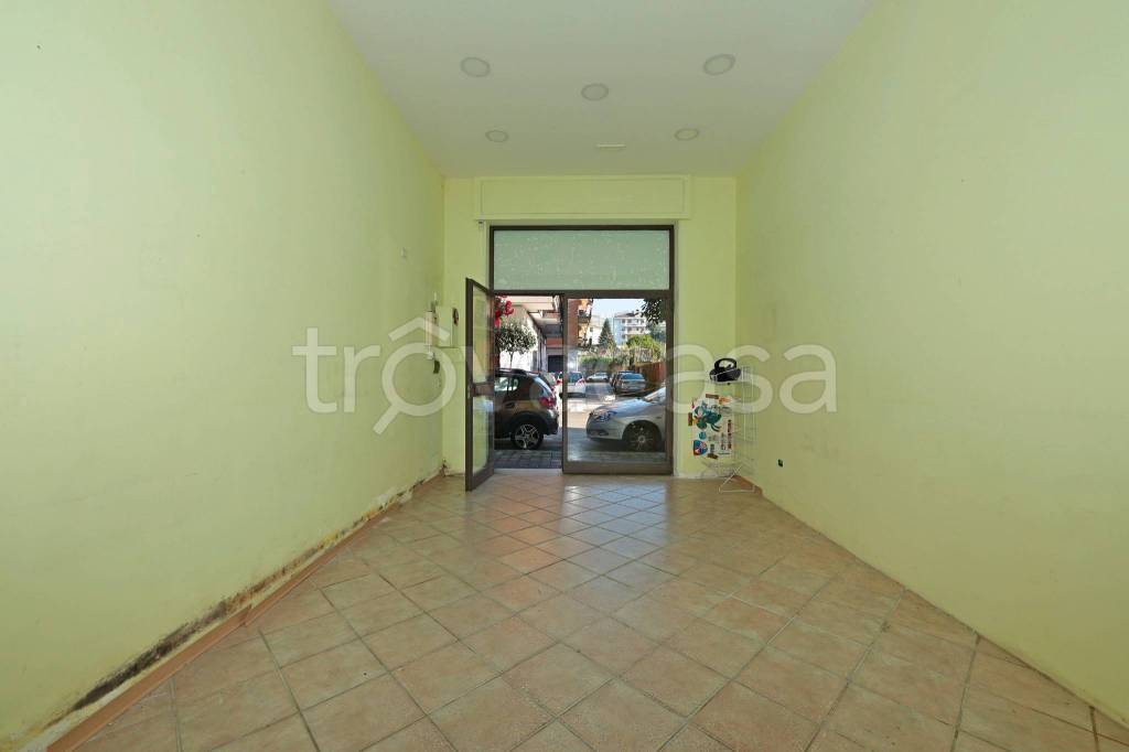 negozio in affitto a Cava de' Tirreni in zona San Lorenzo
