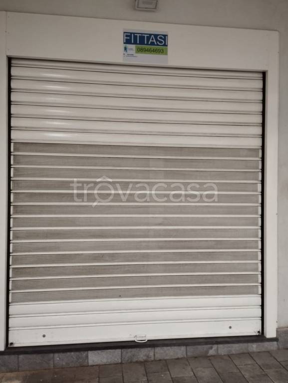 negozio in affitto a Cava de' Tirreni