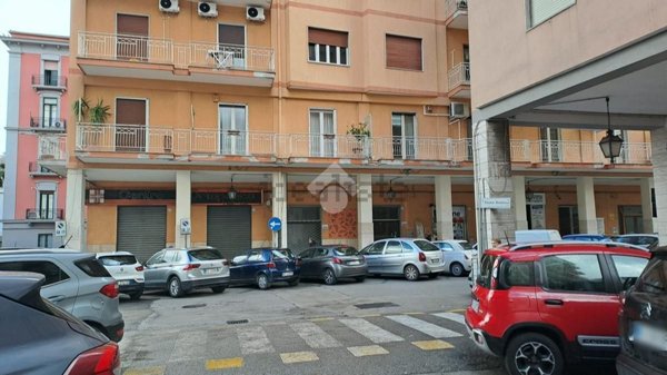 locale commerciale in affitto a Cava de' Tirreni