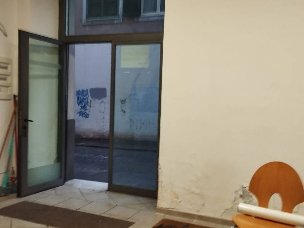 negozio in affitto a Cava de' Tirreni
