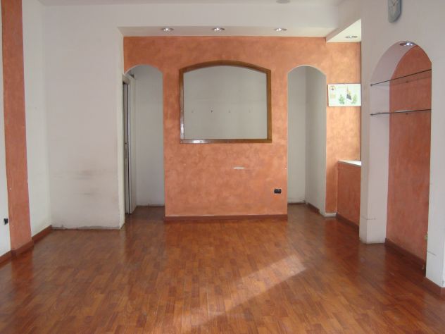 negozio in affitto a Cava de' Tirreni