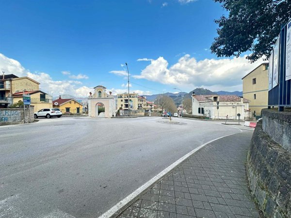 negozio in affitto a Cava de' Tirreni