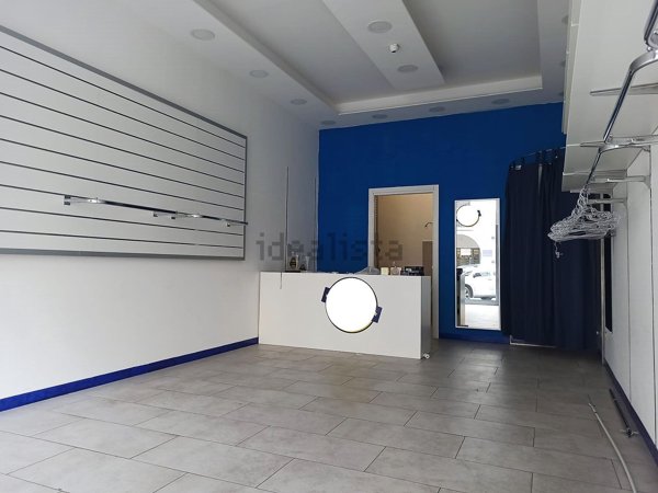 locale commerciale in affitto a Cava de' Tirreni