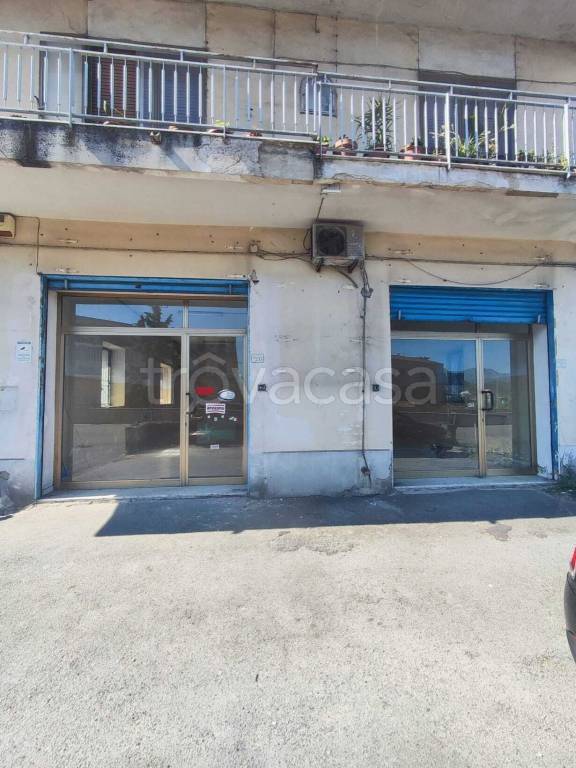 negozio in affitto a Cava de' Tirreni