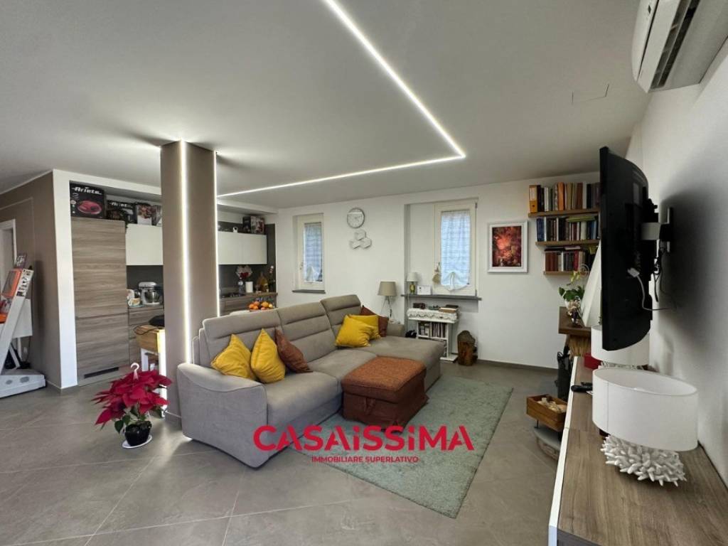 casa indipendente in affitto a Cava de' Tirreni