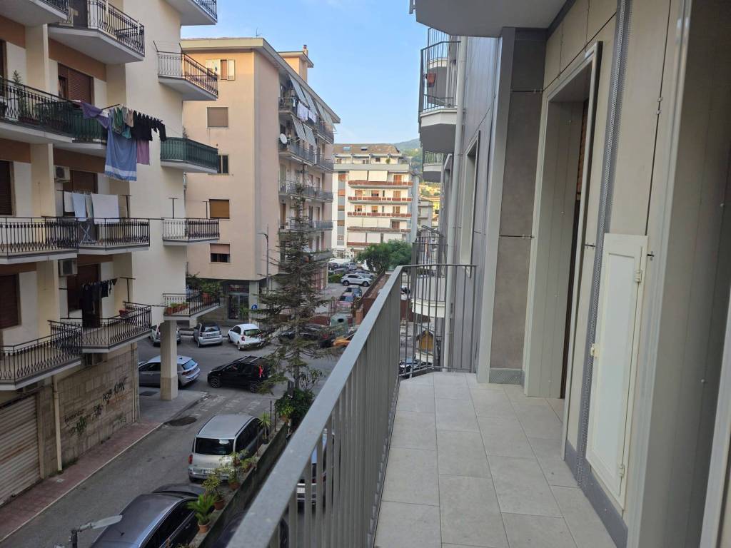 ufficio in affitto a Cava de' Tirreni in zona Centro Storico / Scacciaventi