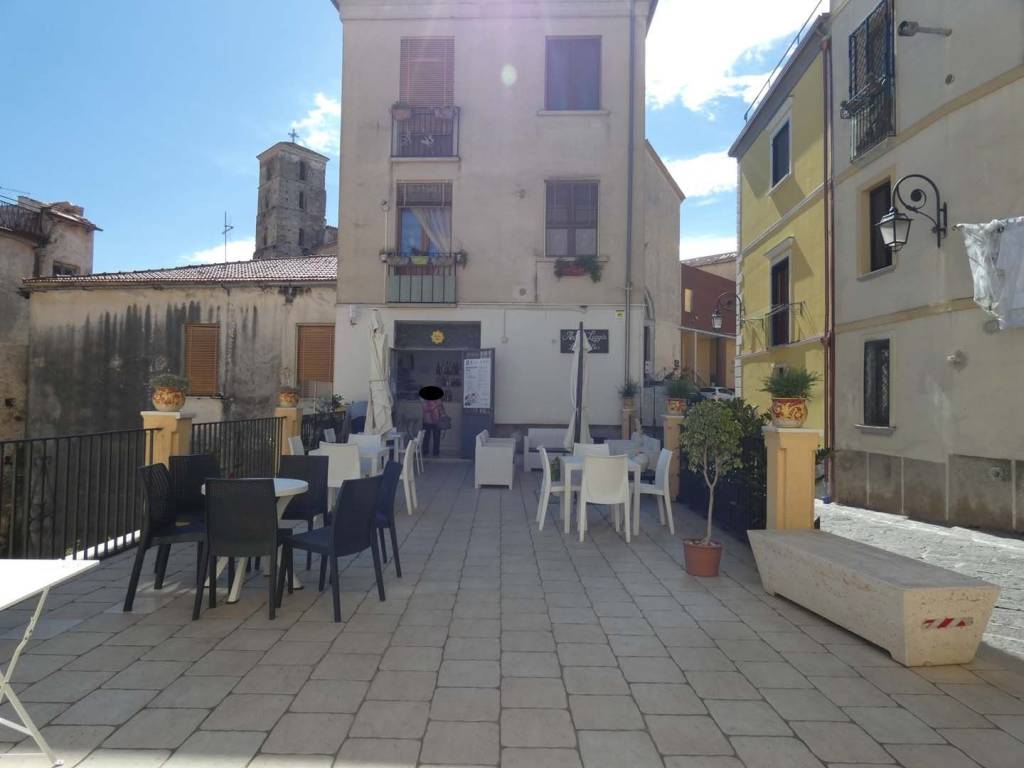 negozio in affitto ad Eboli