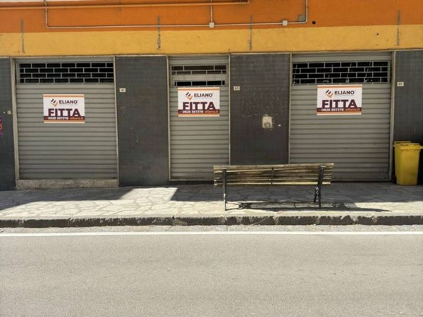negozio in affitto ad Eboli