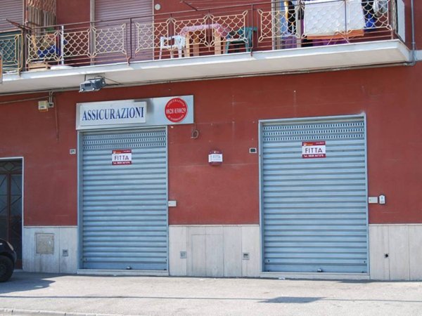 negozio in affitto ad Eboli