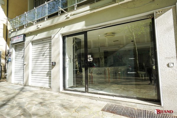 locale commerciale in affitto ad Eboli