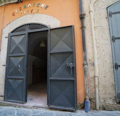 negozio in affitto ad Eboli