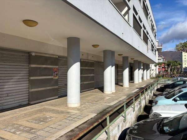 negozio in affitto a Fisciano in zona Penta