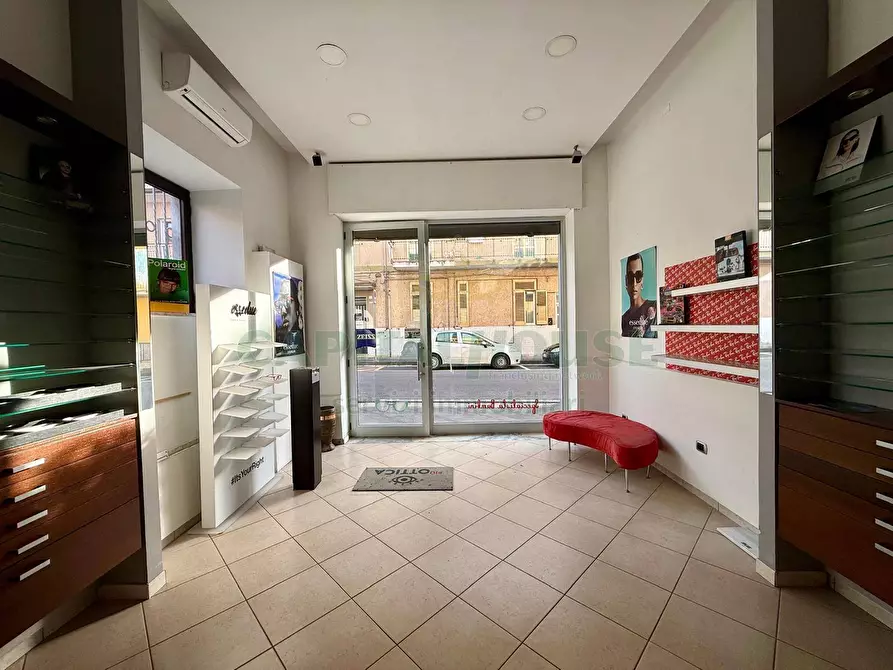 negozio in affitto a Fisciano