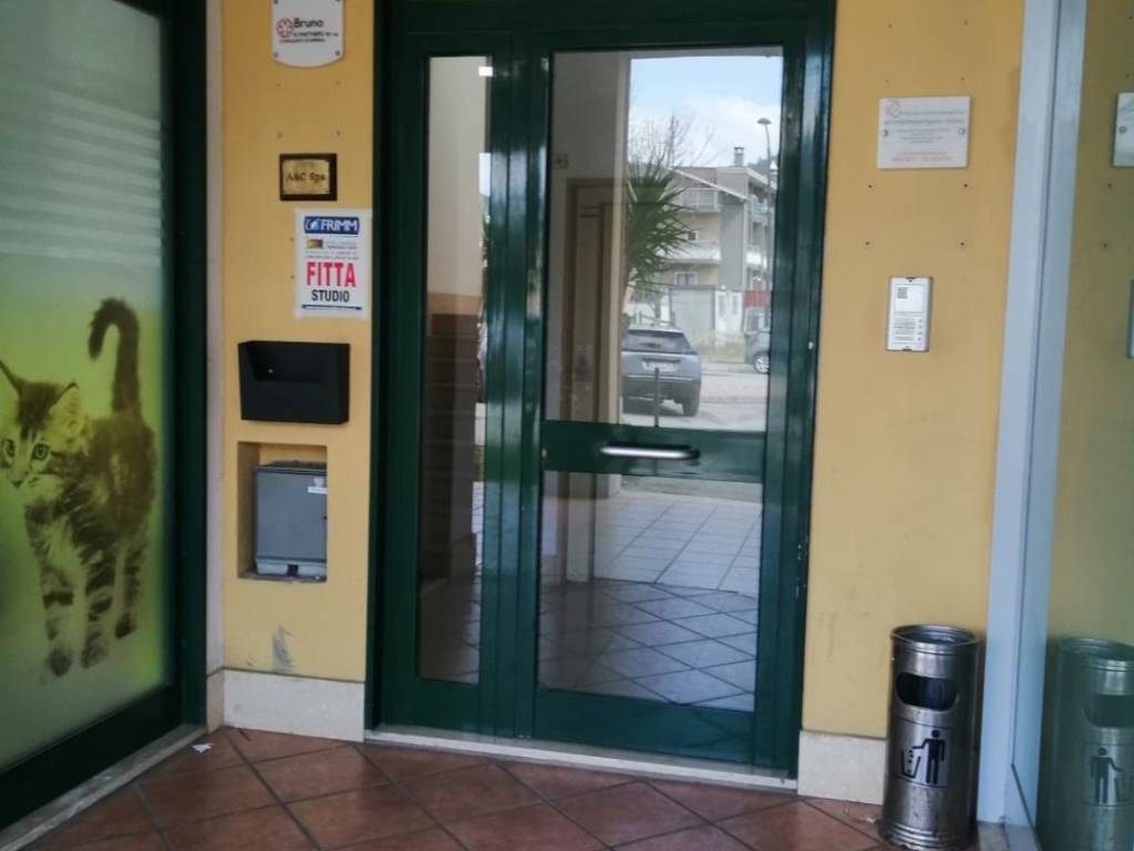 ufficio in affitto a Fisciano in zona Bolano