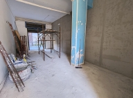 negozio in affitto a Giffoni Valle Piana