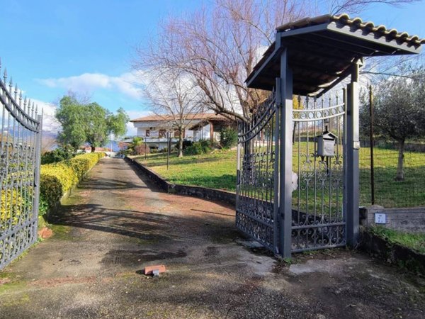 casa indipendente in affitto a Giffoni Valle Piana