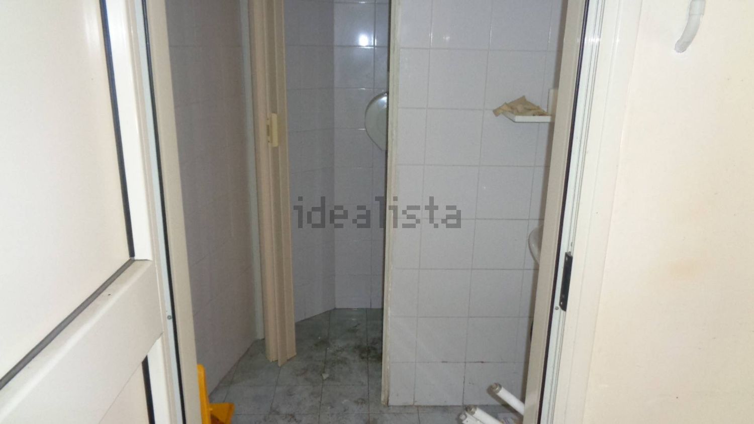 locale commerciale in affitto a Mercato San Severino