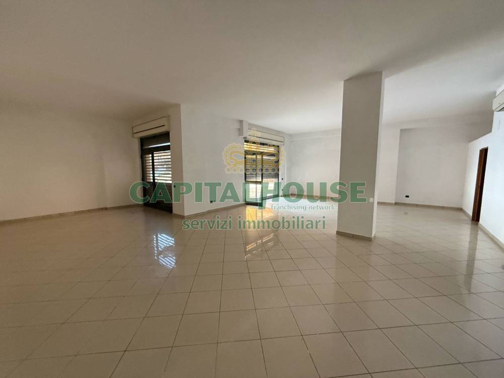 negozio in affitto a Mercato San Severino in zona San Vincenzo