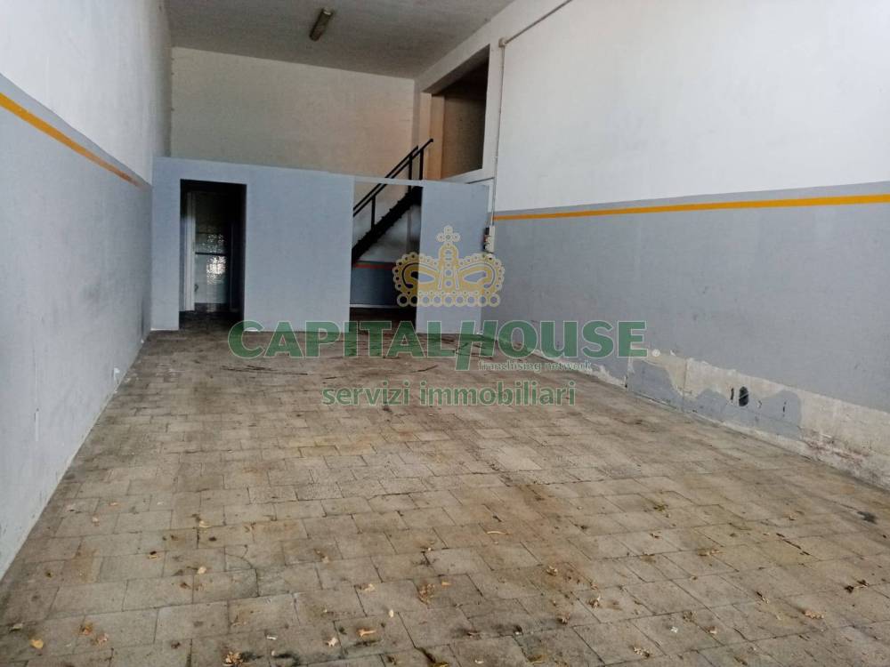 locale commerciale in affitto a Mercato San Severino in zona San Vincenzo