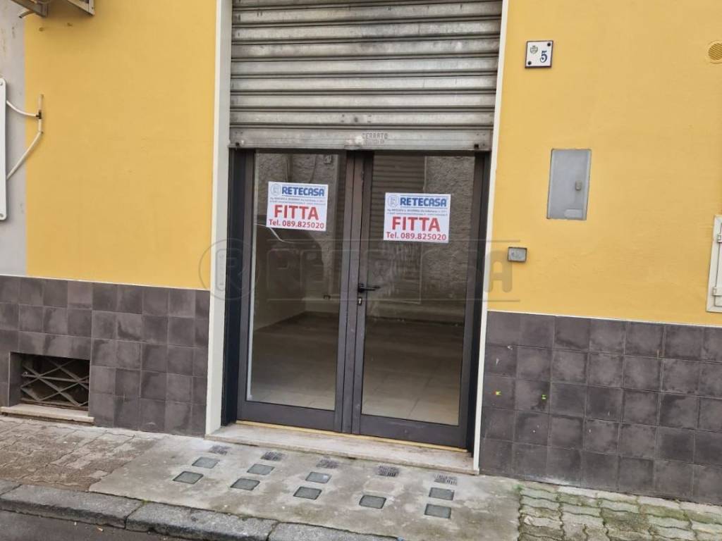 locale commerciale in affitto a Mercato San Severino