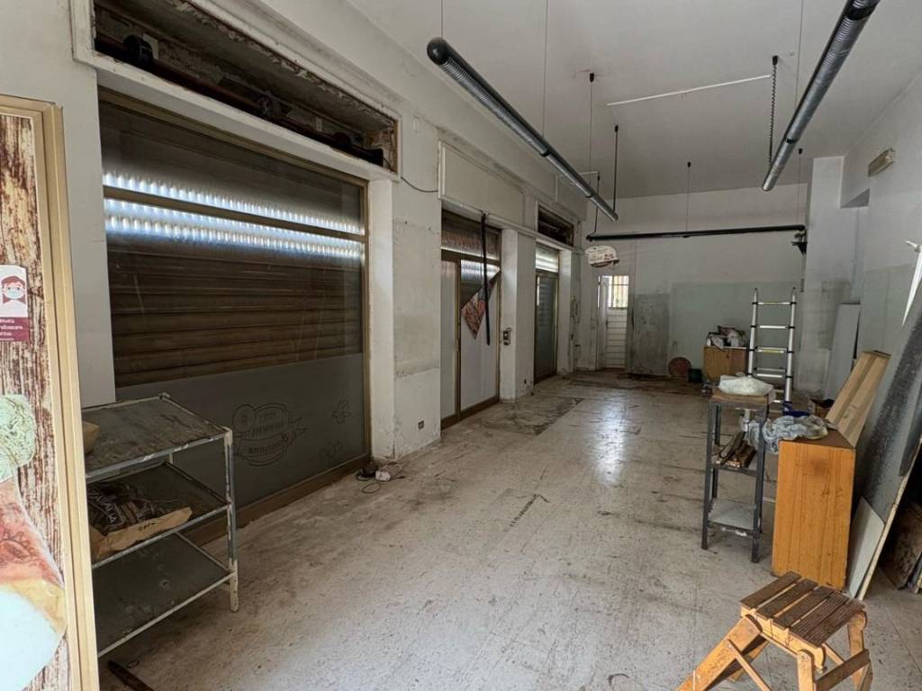 negozio in affitto a Mercato San Severino