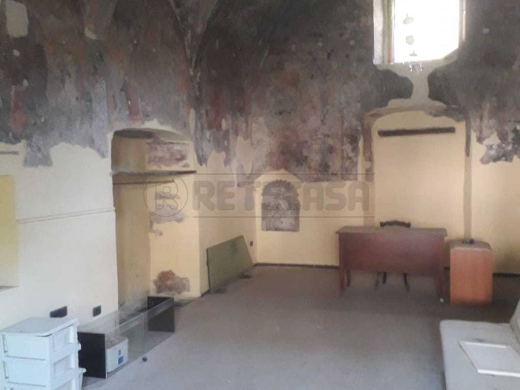 negozio in affitto a Mercato San Severino