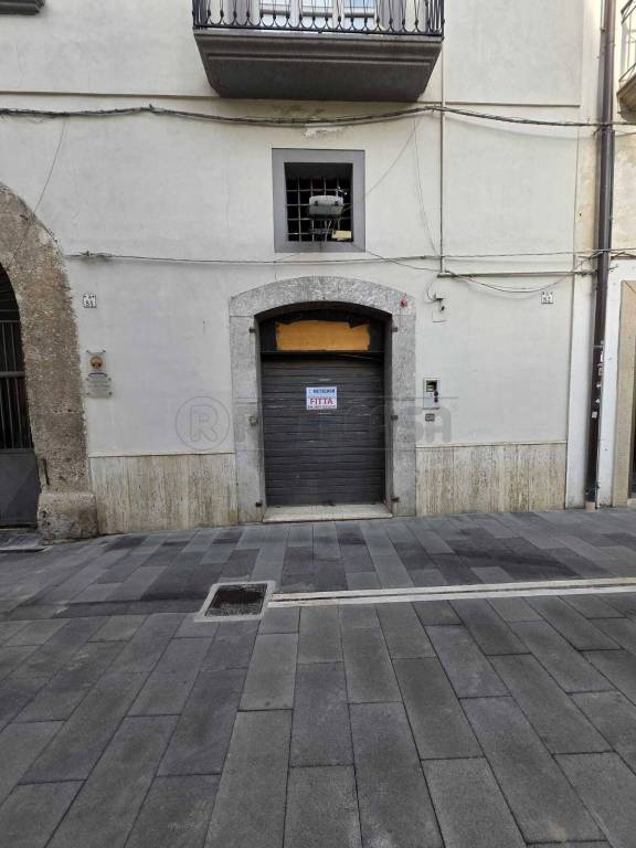 negozio in affitto a Mercato San Severino