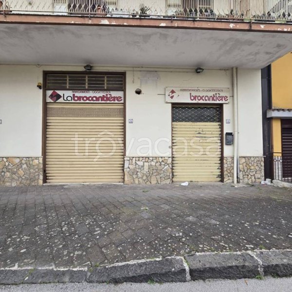 negozio in affitto a Mercato San Severino in zona Pandola