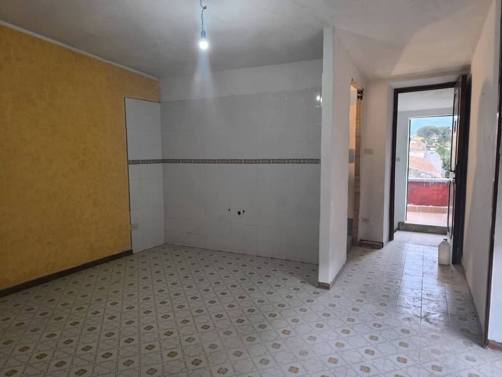 appartamento in affitto a Mercato San Severino in zona Piazza del Galdo