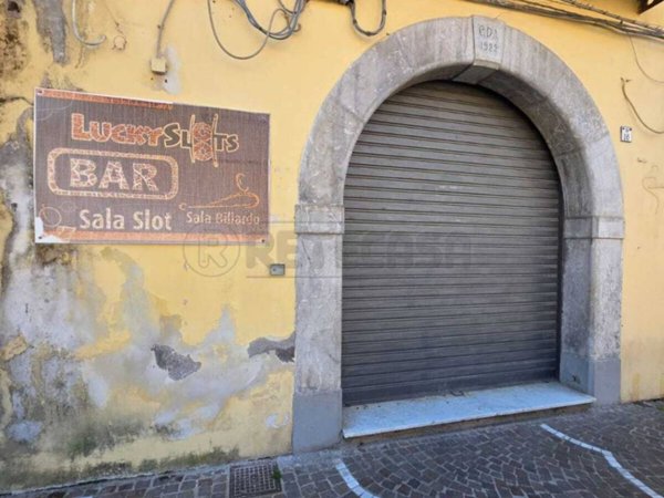 negozio in affitto a Mercato San Severino