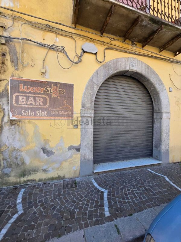 locale commerciale in affitto a Mercato San Severino in zona San Vincenzo