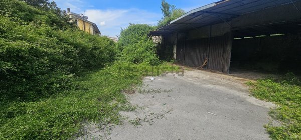 locale commerciale in affitto a Mercato San Severino