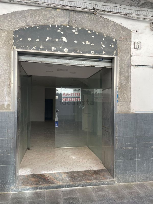 locale commerciale in affitto a Mercato San Severino in zona San Vincenzo