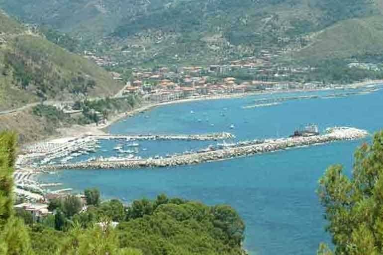 appartamento in affitto a Montecorice in zona Agnone